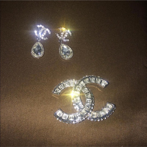 Meet your Posher, Stephanie - Picture 1 of 1